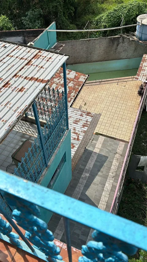 Prédio para vender em Perus
