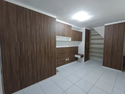 Casa - Vila Galvão, Jundiaí