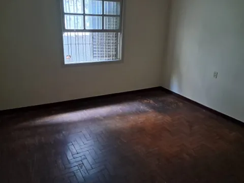 Casa para vender em Centro