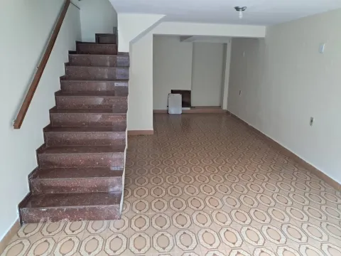Casa para vender em Centro