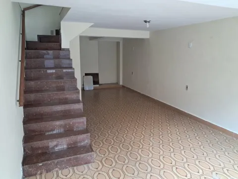Casa para vender em Centro