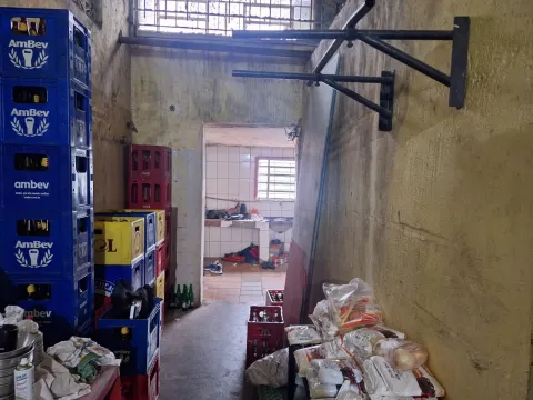 Prédio - Parada de Taipas, São Paulo