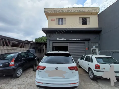 Prédio em Morro Doce