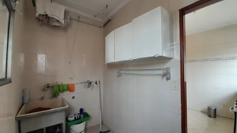 Sobrado - R. Dom Oscar Homero, 61 - Residencial Sol Nascente, São Paulo