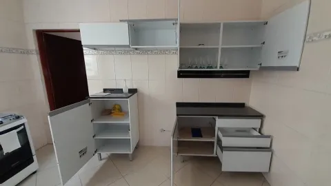 Sobrado - R. Dom Oscar Homero, 61 - Residencial Sol Nascente, São Paulo