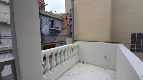 Sobrado - R. Dom Oscar Homero, 61 - Residencial Sol Nascente, São Paulo