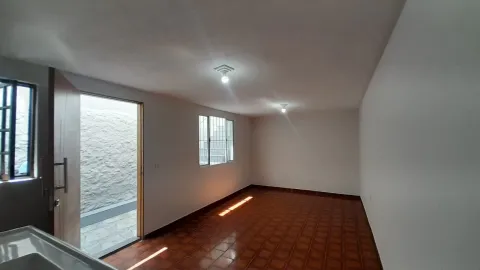 Casa - Av. Fiorelli Peccicacco, 868 - Perus, São Paulo