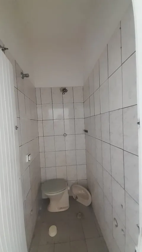 Salão Comercial - R.  Frei Marcos de Lisboa, 120 - Perus, São Paulo