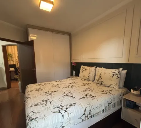 Casa - Laranjeiras, Caieiras