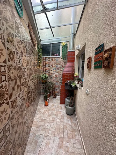 Casa - Laranjeiras, Caieiras