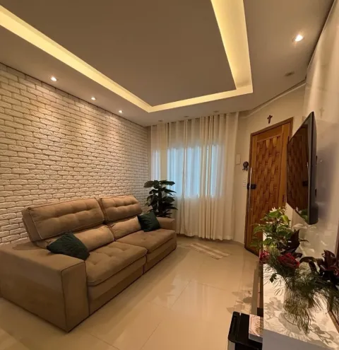 Casa - Laranjeiras, Caieiras