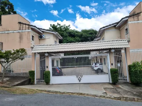 Casa - Laranjeiras, Caieiras
