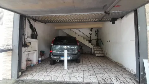Sobrado - R. Ernesto Botoni, 1088 - Jd. Adelfiore, São Paulo