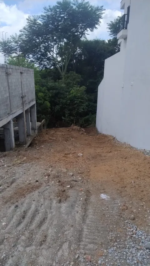 Terreno em Laranjeiras