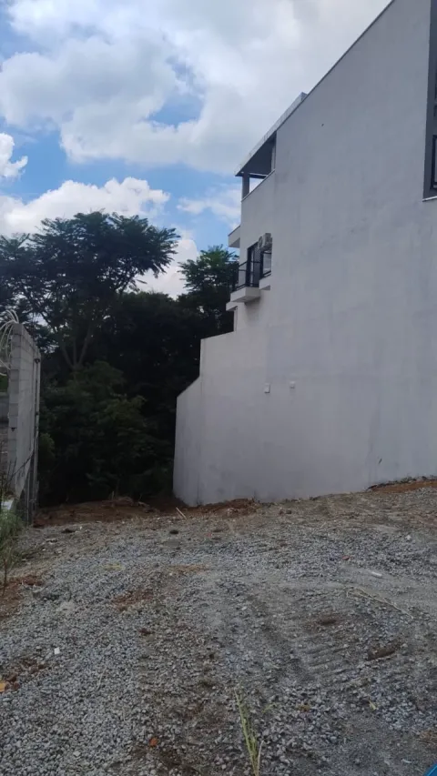 Terreno - Laranjeiras, Caieiras