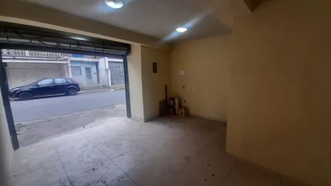 Salão Comercial para alugar em Vila Fanton