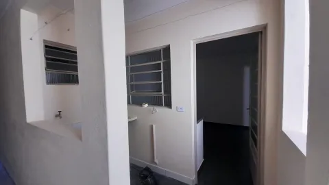 Casa - Laranjeiras, Caieiras