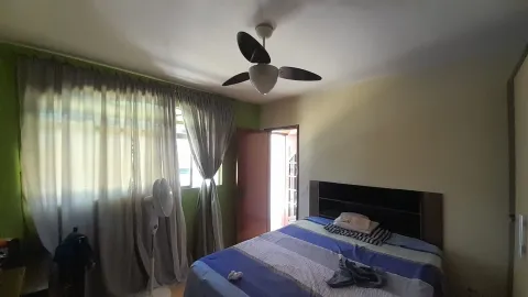 Casa Laranjeiras / Caieiras - Laranjeiras, Caieiras