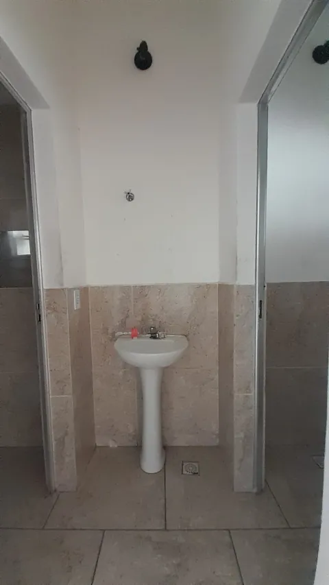 Salão Comercial para alugar em Perus