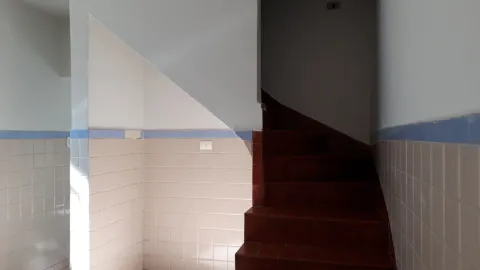 Prédio para vender em Perus