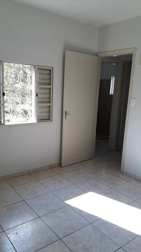 Prédio para vender em Perus