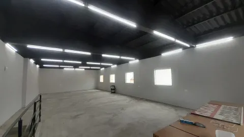 Salão Comercial Av Dr Sylvio de Campos - , 