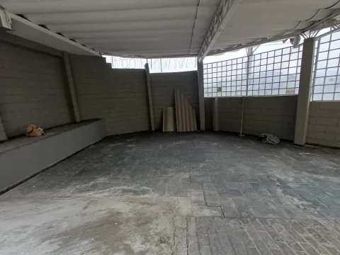 Casa Centro comercial do bairro de Perus - Perus, São Paulo
