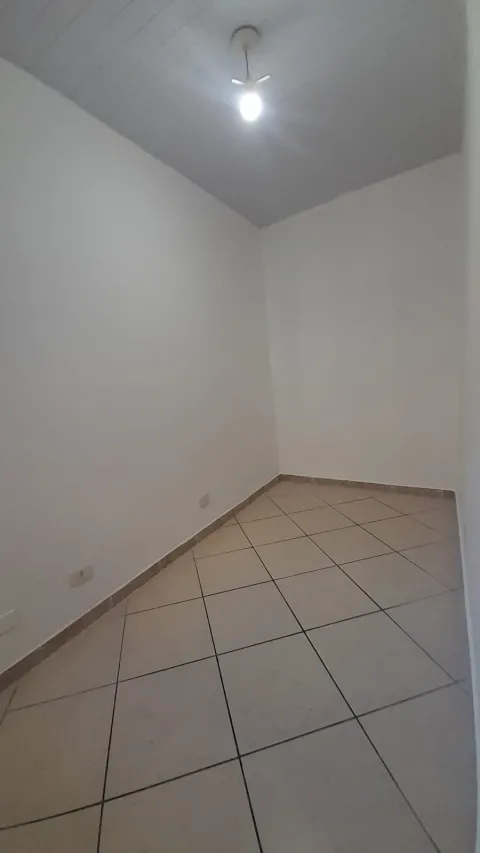 Casa - Jd Adelfiore, São Paulo