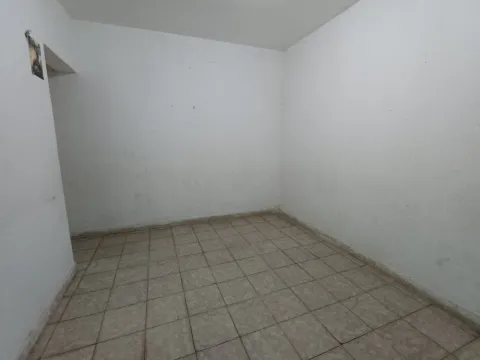 Casa para vender em Jd. Marcelino