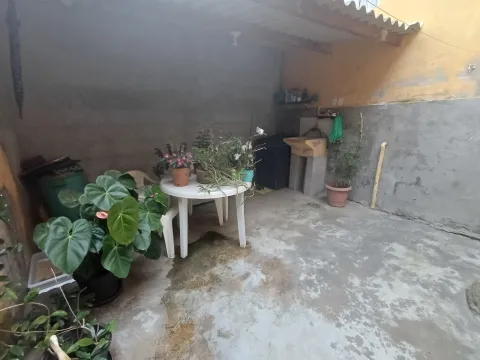 Casa para vender em Jd. Marcelino