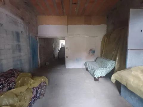 Casa para vender em Jd. Marcelino