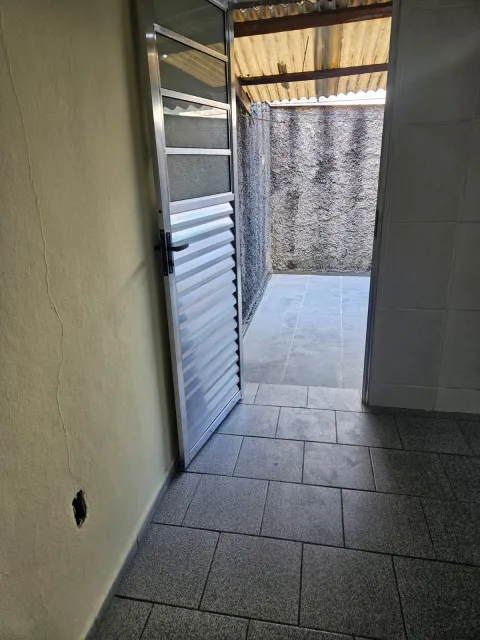 Casa para alugar em Perus